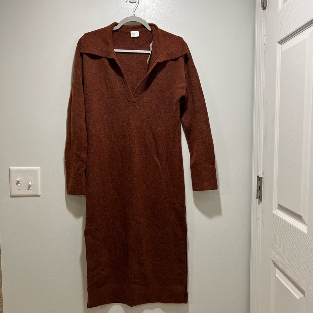 Abercrombie sweater dress, collared, size XS NWT